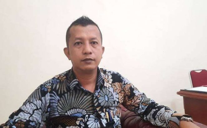 
					Ketua KPU Fakfak, Hendra Joenanddy Crisye Talla, (Foto: EM/Risman Bauw).