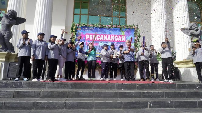 
					Canangkan 100 Tahun WKRI di Fakfak, Yohana Hindom Ajak WKRI Dapat Sinergi Bersama Pemerintah, (Foto: EM/Riki).