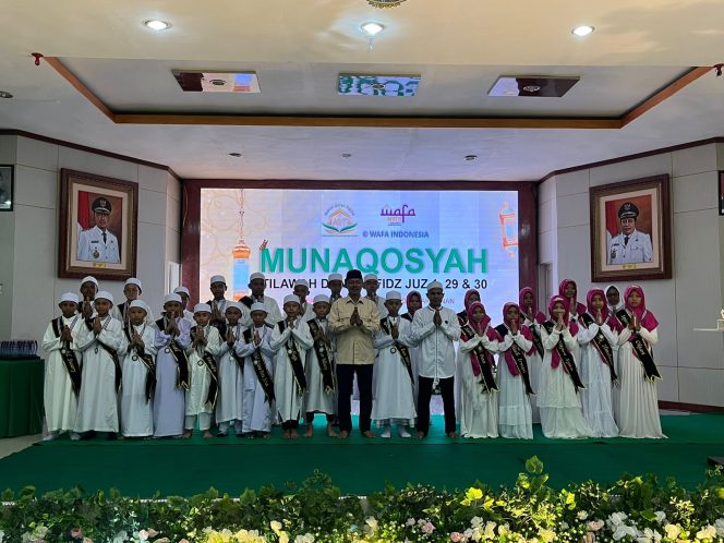
					Milad Rumah Quran Fakfak ke- 5 Tahun, 28 Anak-anak Perdana Ikut Munaqosyah Tilawah dan Tahfidz, (Foto: EM/AZT)