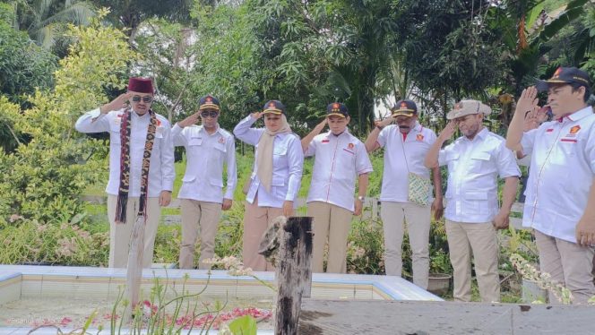 
					Momen Harlah ke-16, Untung Tamsil Pimpin Ziarah ke TMP Lembah Onim