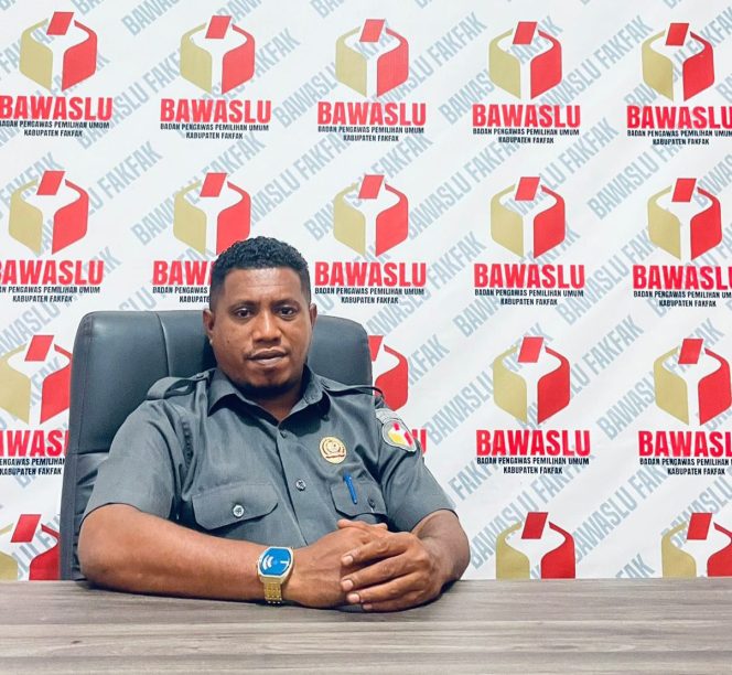 
					Devisi Penanganan Pelanggaran dan Penyelesaian Sengketa Bawaslu Fakfak, Syahril Radal Serbunit, SH.I, (Foto: EM/Istimewa).