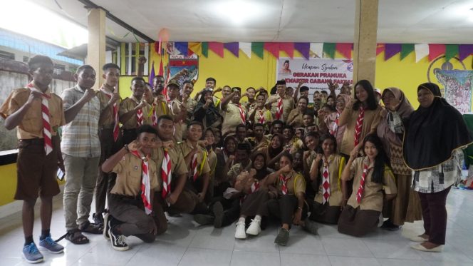 Syukuran Gerakan Pramuka Kwarcab Fakfak, Yohana Hindom Minta Para Kepala Distrik Dapat Peran Aktif Bentuk Kwartir Ranting, (Foto: EM/Riki).