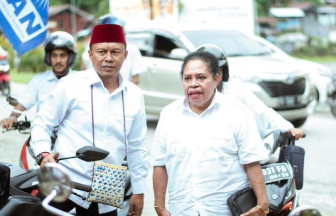 
					Bupati Fakfak Tegas Minta Abdul Razak Rengen Segera Letakkan Jabatan Kepala Bappeda dan Litbang