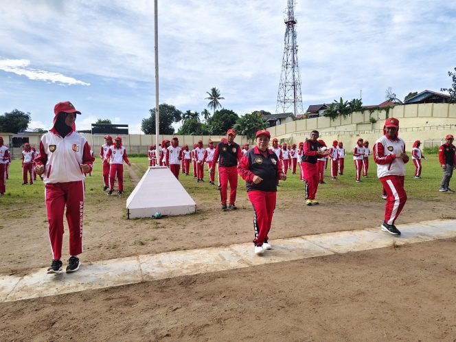 
					Jelang Upacara 17 Agustus, Wakil Bupati Fakfak Saksikan Langsung Kesiapan Paskibra di Stadion 16 November, (Foto: EM/Rikki).