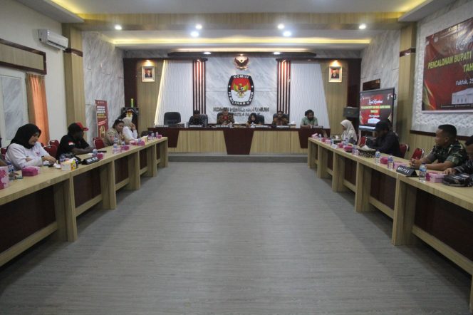 
					KPU Fakfak Gelar Rakor Untuk Pendaftaran Calon Bupati dan Wakil Bupati