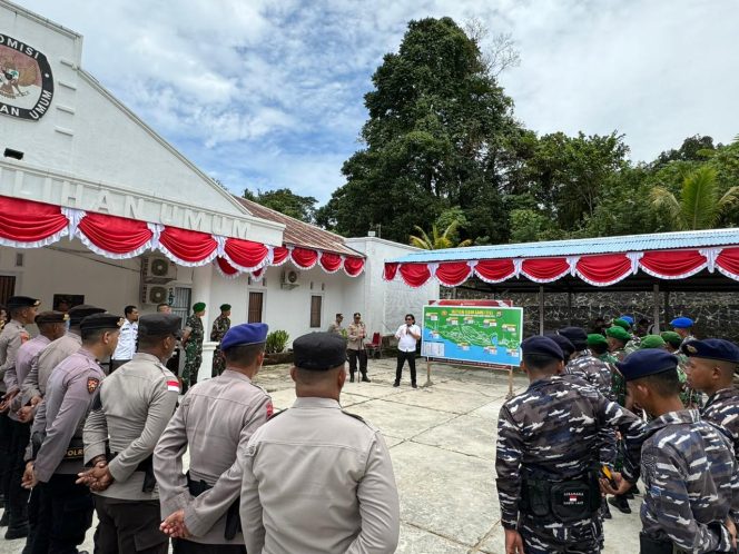 
					KPU Fakfak Lakukan Apel Siaga dan Simulasi Pengamanan Pada Pendaftaran Balon Bupati Dan Wakil Bupati Tahun 2024