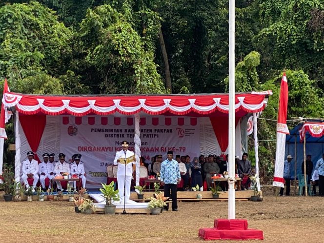 
					TNI-POLRI Sukseskan Rangkaian Upacara Peringatan HUT Kemerdekaan RI di Distrik Kramongmongga dan Teluk Patipi