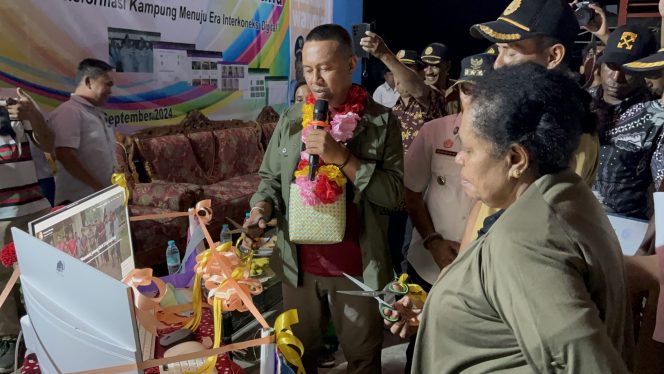 Ciptakan Transformasi, Bupati Untung Tamsil Launching Kampung Digital di Distrik Tomage