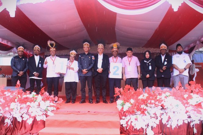 
					KPU Fakfak Tetapkan Nomor Urut, Utayoh dan Santun Siap Bertarung di Pilkada 2024