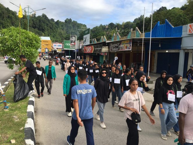 
					HMP AP STIA Asy-Syafi’iyah Fakfak Gelar Jalan Santai, Baksos, dan Games dalam Rangkaian LDKM Perdana