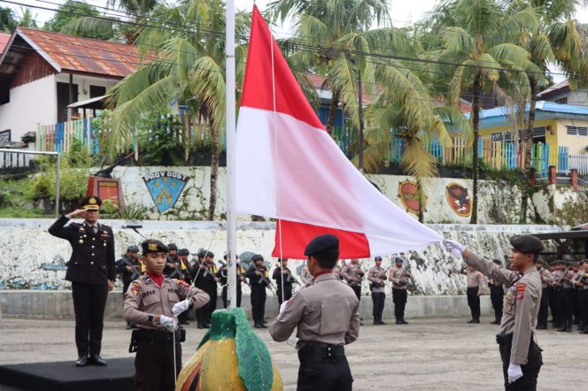 
					Waka Polres Fakfak Bertindak Selaku Irup Peringatan Hari Sumpah Pemuda ke-96 Tahun 2024, (Foto: EM/Humas Polres Fakfak).