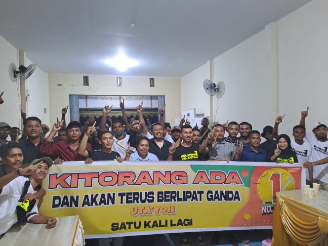
					Relawan Pelantang Dukung UTA_YOH, Siap Kawal dan Menangkan Pilkada Fakfak 2024, (Foto: EM/AZT).