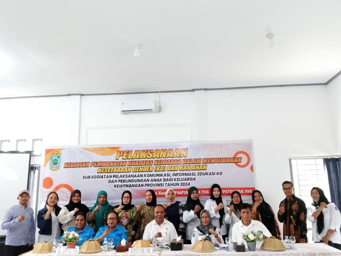 
					Pemprov Papua Barat dan Pemkab Fakfak Tingkatkan Kualitas Keluarga Wujudkan KG dan Hak Anak, (Foto: EM/Prokopim Setda Fakfak).