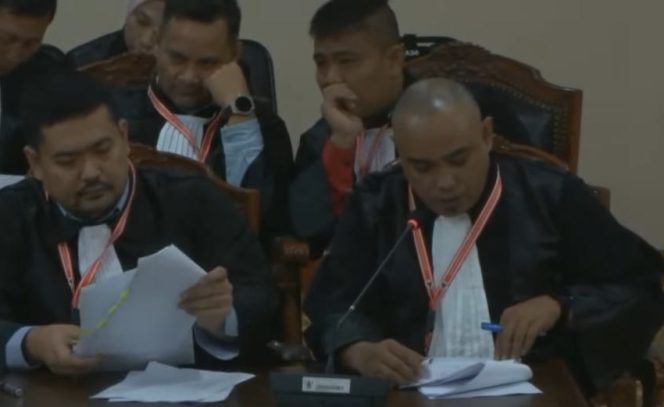 
					Begini Tanggapan Kuasa Hukum Utayoh Atas Jawaban Pihak Termohon, Terkait dan Bawaslu Fakfak