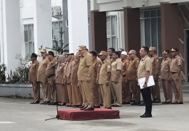 
					Bupati Fakfak Minta OPD Mulai Terjemahkan 5 Misi dan 32 Program