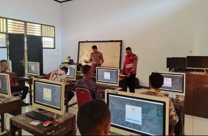 
					Diikuti 1.741 Casis, Polda Papua Barat Gelar Tes Psikologi Bintara Polri, (Foto: EM/Humas Polres Fakfak).