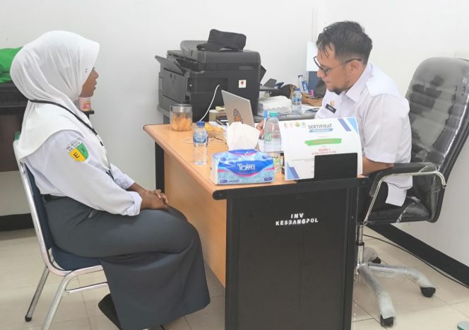 
					Seleksi Paskibraka 2025 Kabupaten Fakfak Masuki Tahap Akhir Wawancara, (Foto: EM/Arya Sanaky).