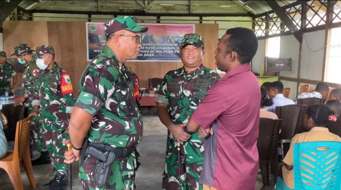 
					Wujudkan Indonesia Sehat, Kodim 1803/Fakfak Beri Pengobatan Gratis ke Warga