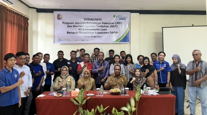 
					BPJS Ketenagakerjaan Fakfak Sosialisasi Program JKP dan MLT: Lindungi Pekerja, (Foto: EM/AZT).
