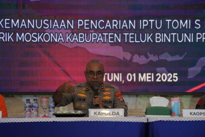 
					Operasi SAR Pencarian Iptu Tomi S Marbun Resmi Ditutup, Polri: Jaga Harapan dan Hormat Untuk Keluarga, (Foto: EM/Humas Polres Fakfak).