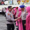 Kado Akhir Juni, 24 Anggota Polres Fakfak Terima Kenaikan Pangkat, (Foto: EM/AZT).