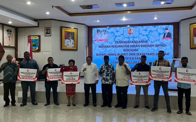 
					Bupati Samaun Resmikan Penyaluran Dana Hibah 2025, Tegaskan Komitmen untuk Kesejahteraan Masyarakat, (Foto: EM/AZT).