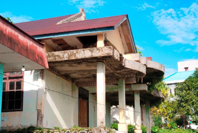 
					Aula Distrik Pariwari Sangat Memprihatinkan, Pemerintah Siap Bertindak Cepat, (Foto: EM/AZT).