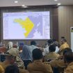 Pemerintah Kabupaten Fakfak menggelar forum diskusi lintas sektor untuk membahas Rencana Tata Ruang Wilayah (RTRW) 2025–2045. Fokus utama mencakup pertanian, investasi, hingga mitigasi bencana, (Foto: EM/AZT).