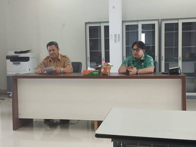 
					Wakil Ketua II DPRK Fakfak Temui DKP Papua Barat, Bahas Budidaya Udang Vanamei di Weri dan TPI, (Foto: EM/AZT).
