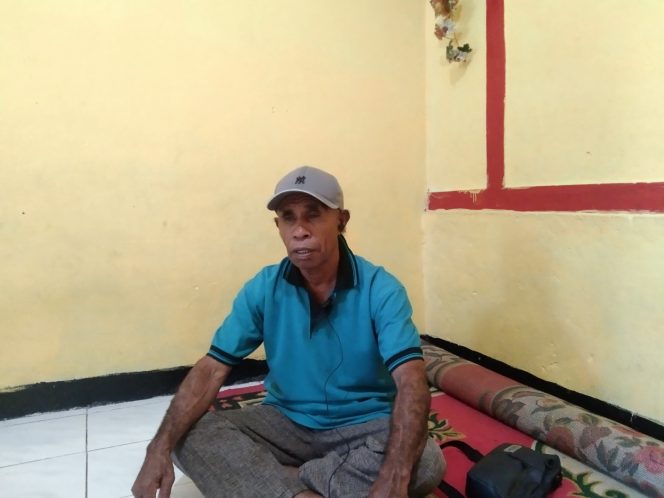 
					Pemerintah Kampung Sekru di Distrik Pariwari telah menyelesaikan LPJ Dana Kampung tahun anggaran 2024 dan menyerahkannya ke pihak berwenang. Kini, mereka menunggu pencairan dana tahap pertama dari APBN agar program tahun 2025 bisa segera berjalan, (Foto: EM/Ramli Rumbati).