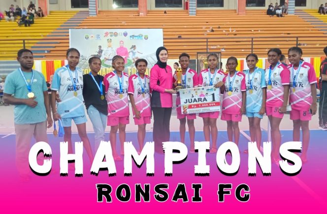 
					Ronsai FC Tampil Perkasa, Sapu Bersih Gelar di Bhayangkari Cup 2025, (Foto: EM/Mulyadi Letsoin).