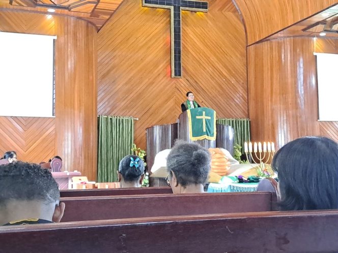 
					Ibadah Kontekstual GKI Imanuel Fakfak Angkat Nilai Persepuluhan