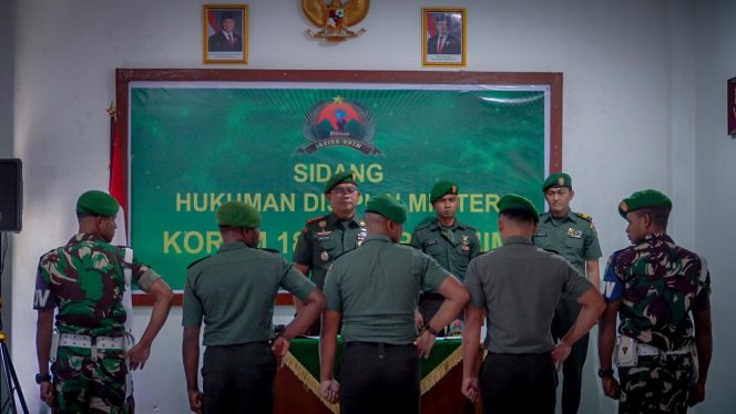 
					Tiga Prajurit Langgar Disiplin, Danrem 182/JO Ambil Tindakan Tegas, (Foto: EM/AZT).