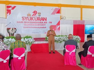 Bupati Hasan Achmad: Keamanan dari Polri Jadi Fondasi Pembangunan di Kaimana, (Foto: EM/Mulyadi Letsoin).
