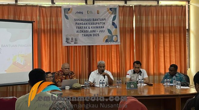Jelang Penyaluran Bantuan Pangan Untuk Masyarakat, Pemkab Fakfak dan Bulog Gelar Sosialisasi, (Foto: EM/AZT).