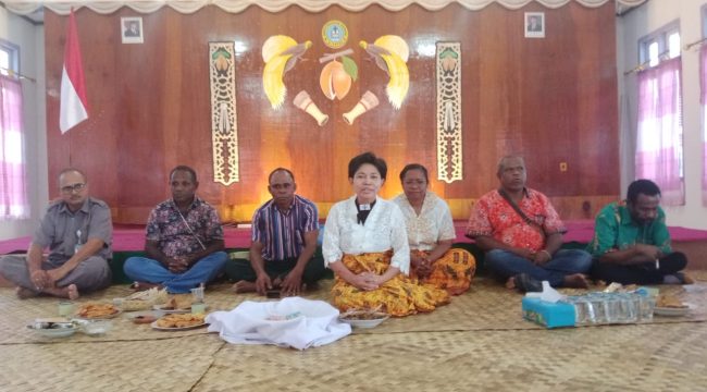 Adat Menyatu dengan Iman: Gereja Maghi Warnai Pembangunan GPI Eden Wagom Fakfak, (Foto: EM/Ramli Rumbati).