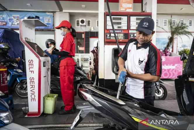 
					Catat! Harga BBM Non-Subsidi Pertamina Naik Mulai Juli 2025, (Foto: EM/Antara.com).