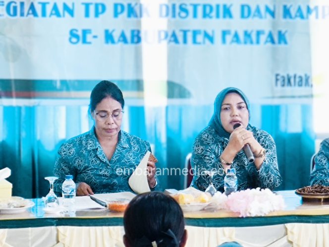 
					PKK Fakfak Gencar Lakukan Evaluasi, Fokus Perkuat Peran Hingga Kampung