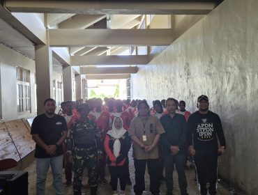 Jelang HUT RI ke-80, Paskibraka Fakfak Dapat Pembekalan Anti-Radikalisme, (Foto: EM/AZT).