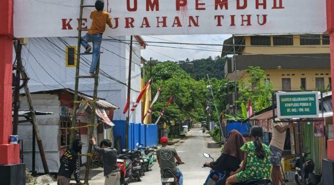 Semangat Kemerdekaan, Pemuda RW 01 Tihu Gotong Royong Sambut HUT RI ke-80, (Foto: EM/Adli Maswain).