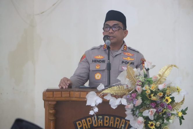 
					Peringati Maulid Nabi, Polres Fakfak Gelar Doa Bersama Penuh Kekhidmatan