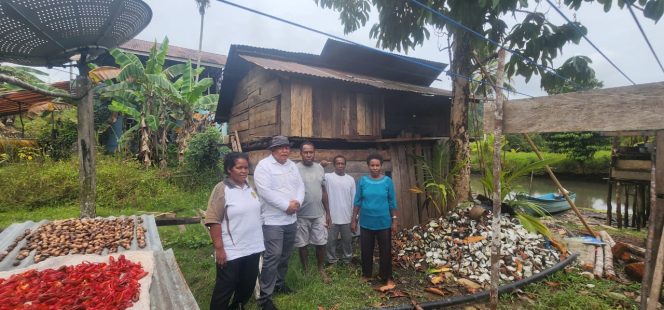 
					Mimpi Petani Pala Fakfak: Panen Melimpah, Sarana Lengkap, (Foto: EM/AZT).
