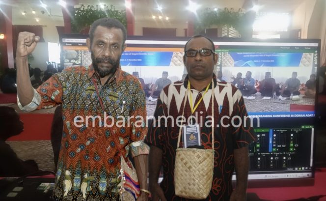 
					Apnel Hegemur Terpilih Pimpin Dewan Adat Mbaham Matta, Siap Perkuat Peran Adat di Fakfak