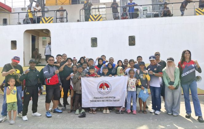 
					Kontingen Taekwondo Kota Pala Fakfak Resmi Dilepas untuk Berlaga di Mimika Cup I 2025