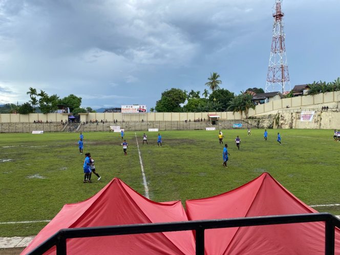 
					Pertarungan Mepet 3-2, KAFI FC Sabet Piala Bupati Cup Fakfak 2025