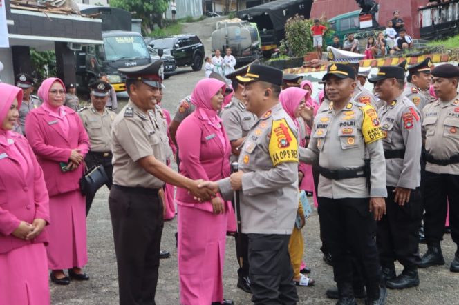 
					Per 1 Januari 2026, 42 Personel Polres Fakfak Resmi Naik Pangkat