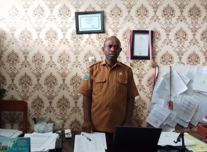 
					SMA Negeri 1 Fakfak Resmi Jalankan Program Makan Bergizi Gratis untuk 1.121 Siswa, (Foto: EM/Zulkifli Rohrohmana).