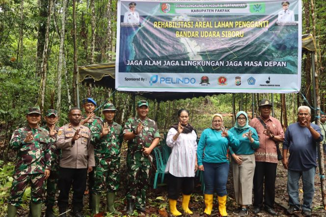 
					Rehabilitasi Lahan Bandara Siboru, Kodim 1803/Fakfak Tegaskan Komitmen Jaga Lingkungan