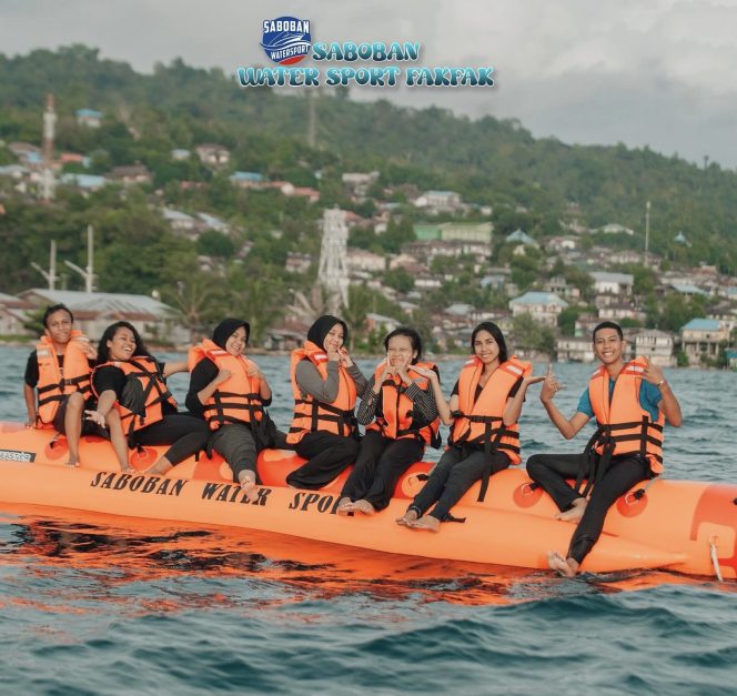 
					Saboban Water Sport Hadir di Fakfak, Wisata Bahari Baru dengan Tarif Terjangkau