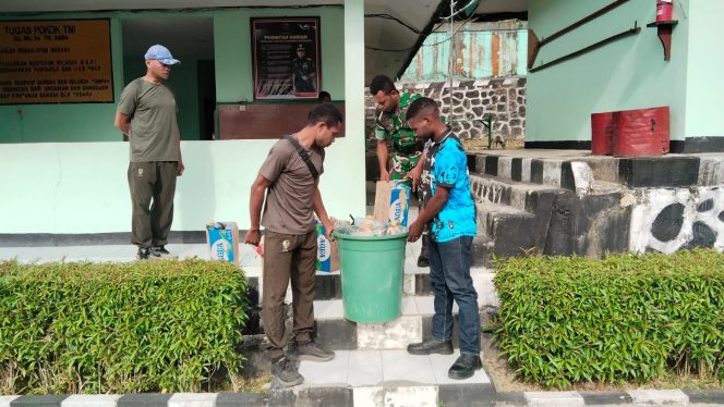 
					Arahan Presiden Prabowo Ditindaklanjuti, Kodim 1803/Fakfak Gelar Aksi Bersih Lingkungan